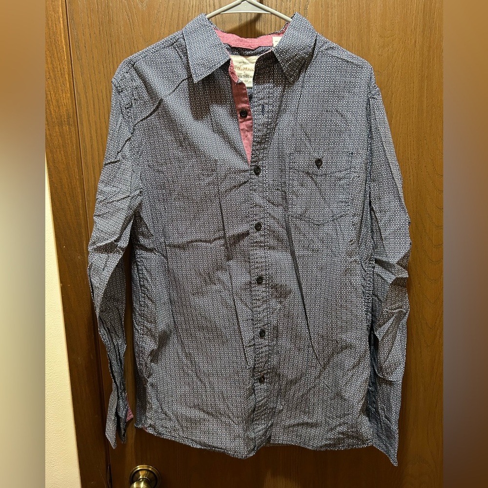 Weatherproof Vintage navy blue patterned shirt